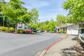 21210 - 21450 40Th Way S in Seatac, WA - Building Photo - Building Photo