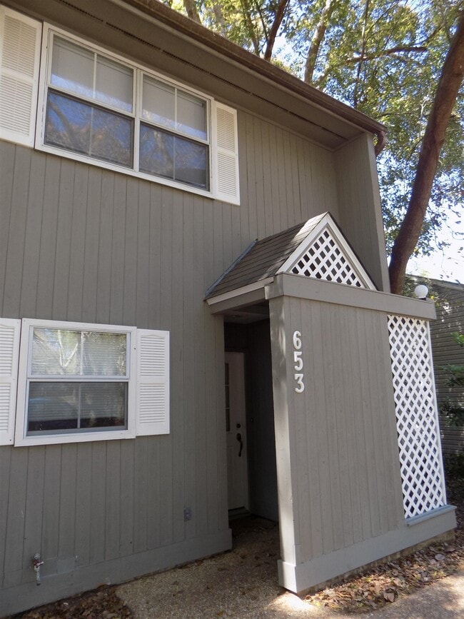 653 Plymouth Ct in Tallahassee, FL - Building Photo - Building Photo