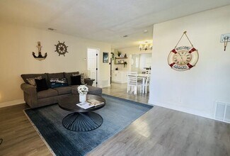 1030 Alice Dr in Daytona Beach, FL - Building Photo - Building Photo