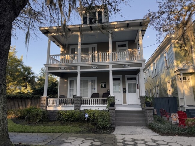 1516 Silver St in Jacksonville, FL - Foto de edificio - Building Photo