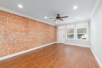 3033 E Baltimore St in Baltimore, MD - Building Photo - Building Photo