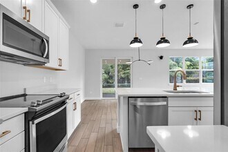 1595 Evergreen Ter in Hollywood, FL - Foto de edificio - Building Photo