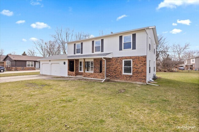 1641 Park Ave in Sycamore, IL - Building Photo - Building Photo