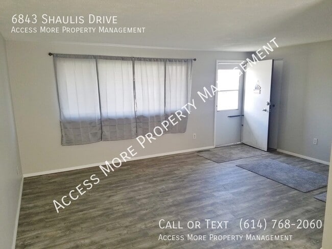 6843 Shaulis Dr in Reynoldsburg, OH - Building Photo - Building Photo