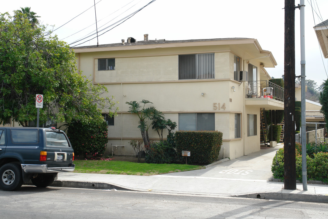 514 E Palmer Ave in Glendale, CA - Foto de edificio