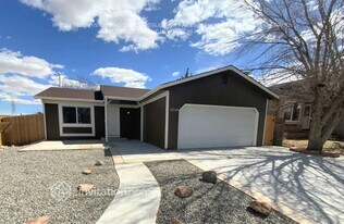 4246 S Gibraltar St in Aurora, CO - Building Photo