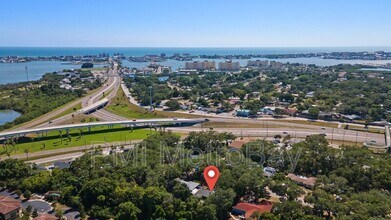 4939 Woodland Dr in St. Petersburg, FL - Building Photo - Building Photo