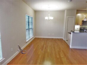6159 Oram St in Dallas, TX - Foto de edificio - Building Photo
