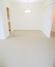 123 Valentine Ln in Yonkers, NY - Building Photo - Building Photo