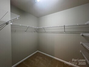 9423 Alice McGinn Drive in Charlotte, NC - Building Photo - Building Photo