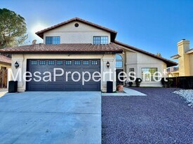 12820 Santa Anita Trail in Victorville, CA - Building Photo