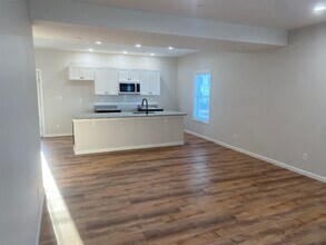 2780 Stavors Rd in Waldorf, MD - Foto de edificio - Building Photo