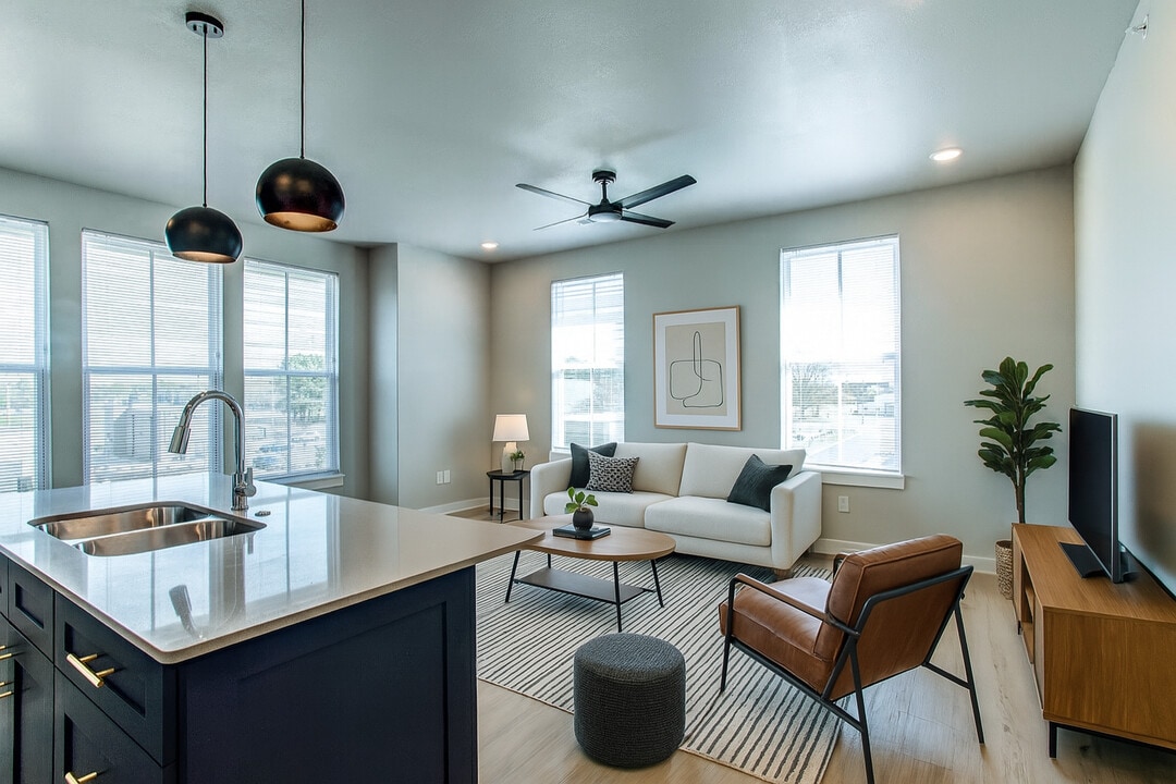 2215 Dave Ward Dr in Conway, AR - Foto de edificio