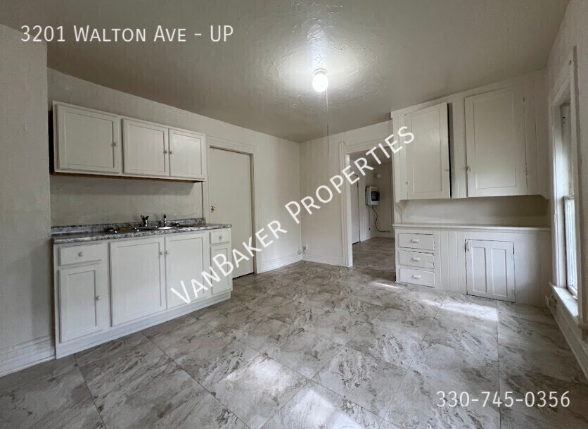 3201 Walton Ave in Cleveland, OH - Building Photo