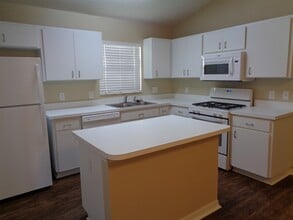 6315 Rose Rush Ct in Bradenton, FL - Building Photo - Building Photo