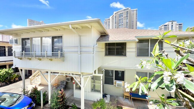 2319 Fern St-Unit -A in Honolulu, HI - Building Photo - Building Photo
