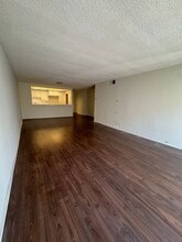 131 N. Orlando Ave Los Angeles, CA 90048 in Los Angeles, CA - Building Photo - Interior Photo