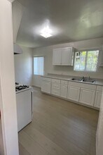 5564 Kinston Ave, Unit 5564 in Culver City, CA - Foto de edificio - Building Photo
