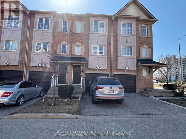 property at 1128-1128 Dundas St W