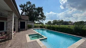 7423 W Suddley Castle St in Houston, TX - Building Photo