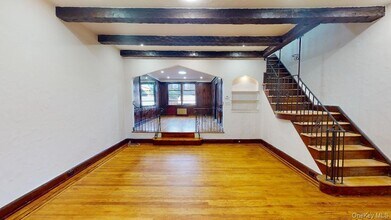 90-09 68th Ave in Queens, NY - Building Photo - Building Photo