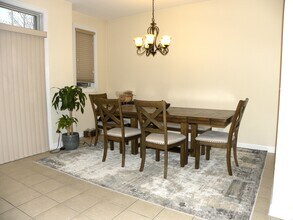 57 Northfield Terrace in Wheeling, IL - Building Photo - Building Photo