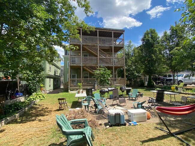 property at 12 Creighton St