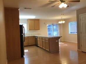 4006 Wimbledon Dr in Diamond Springs, CA - Building Photo - Building Photo