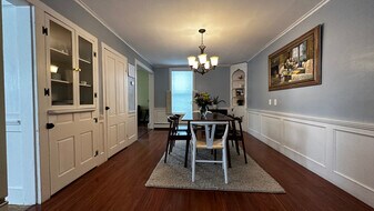 277 S Main St, Unit 1 in Northfield, VT - Building Photo