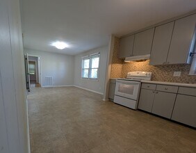 2310 Denham Ave in Columbia, TN - Building Photo - Building Photo