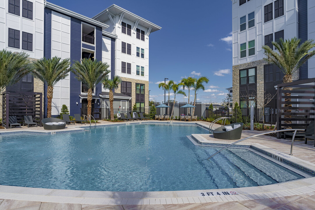 The Sarah in Orlando, FL - Foto de edificio