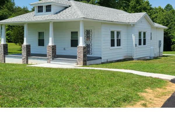 7963 Cross County Rd in Mineral, VA - Building Photo