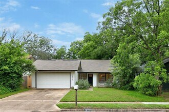 12316 Bainbridge Ln in Austin, TX - Building Photo - Building Photo