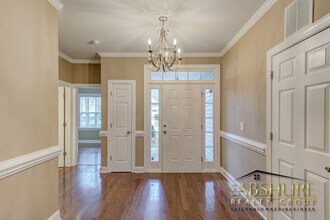 325 Timber Meadow Lake in Fuquay Varina, NC - Building Photo - Building Photo