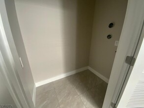 120 Elm St in Newark, NJ - Building Photo - Building Photo