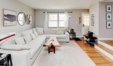 1870 Northwest Blvd in Columbus, OH - Building Photo - Building Photo