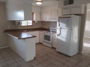 3116 S Clementine Dr in Tempe, AZ - Building Photo - Building Photo