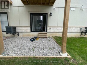 435-435 Callaway Rd in London, ON - Building Photo - Building Photo
