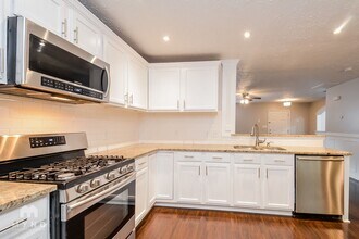 5720 Forest Point Rd in Raleigh, NC - Building Photo - Building Photo