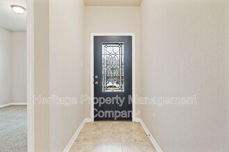 8907 Arundal Garden in Converse, TX - Building Photo - Building Photo