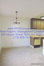 4602 Neil Rd-Unit -67 in Reno, NV - Foto de edificio - Building Photo