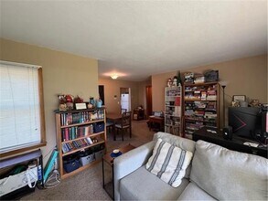 3275 Library Ln in Minneapolis, MN - Building Photo - Building Photo