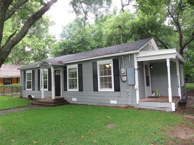 2513 W Walker St in Denison, TX - Building Photo - Building Photo