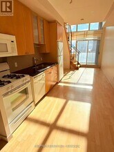 1 Shaw St in Toronto, ON - Building Photo - Building Photo