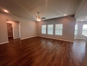114 Midway Mdws in Pottsboro, TX - Building Photo - Building Photo