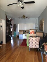 742 3rd St in Lyndhurst, NJ - Foto de edificio - Building Photo