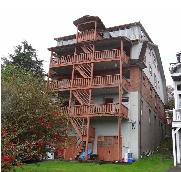 Lowell Apartments in Tacoma, WA - Foto de edificio