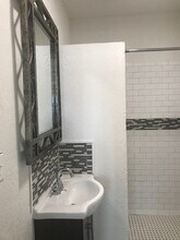 23 S Hollywood Ave in Daytona Beach, FL - Building Photo - Building Photo
