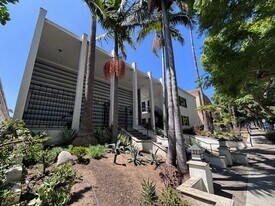 1255 N HARPER Ave, Unit 7 in West Hollywood, CA - Building Photo