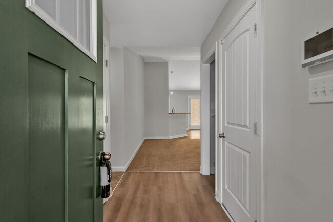 202 Browns Ferry Rd in Jacksonville, NC - Building Photo - Building Photo